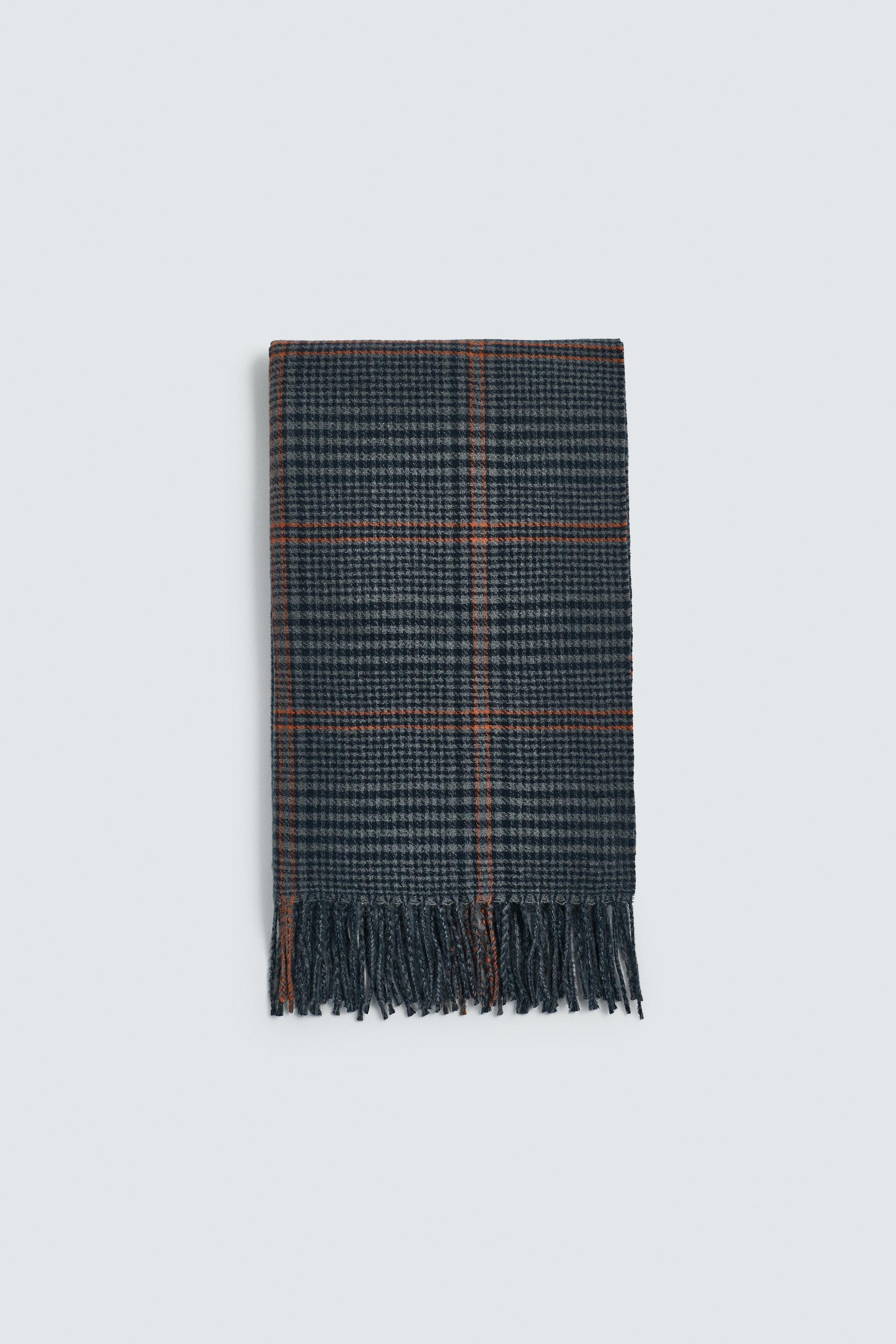 FRINGED PLAID SCARF